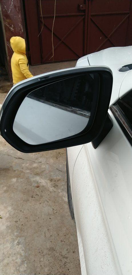 后视镜吃瓜的车,揭秘行车路上的趣味瞬间