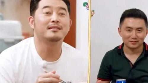 重庆情侣吃瓜事件,一场网络热议背后的真相揭秘