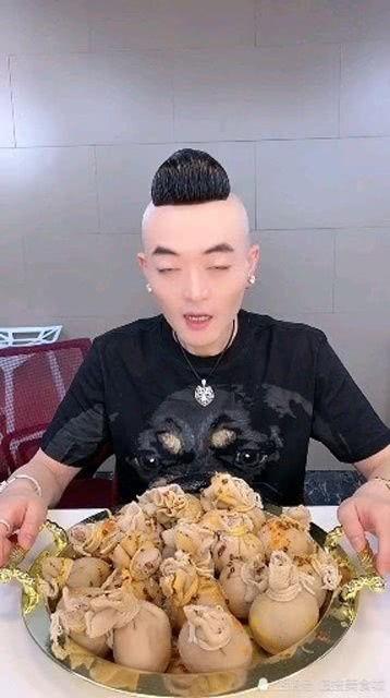 阿浩舅舅吃瓜,阿浩舅舅的瓜田奇遇记